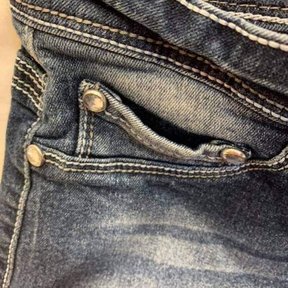 Size 11 Girls Reign 5 Pocket Stretch Denim Blue Jeans - Picture 3 of 8